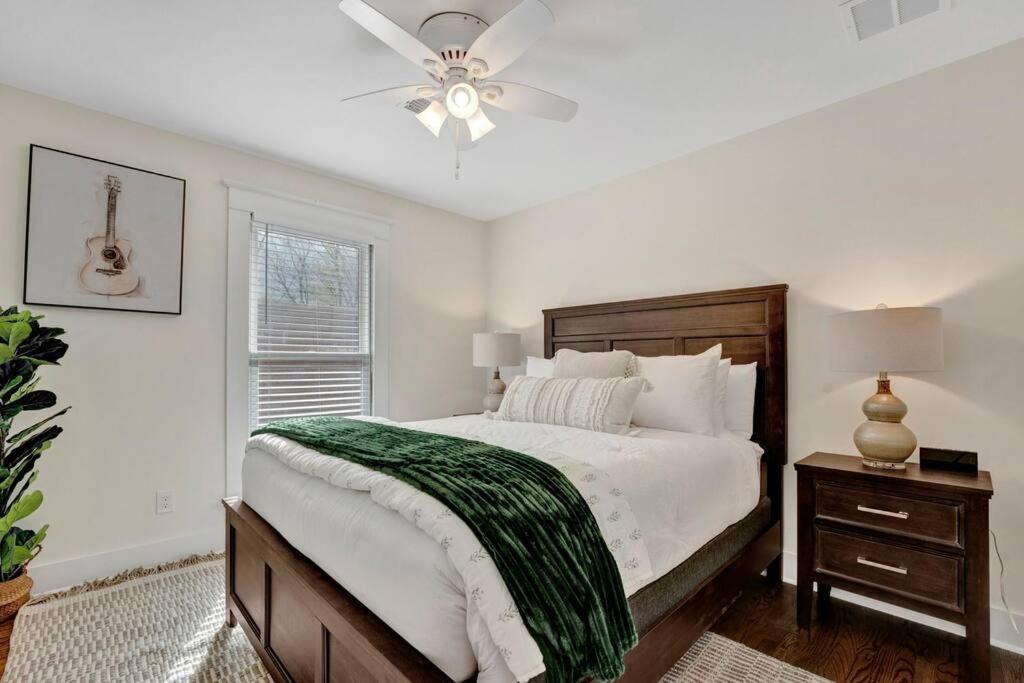 The Victorian - Elegant 3Br Home Near Overton Memphis Exterior photo